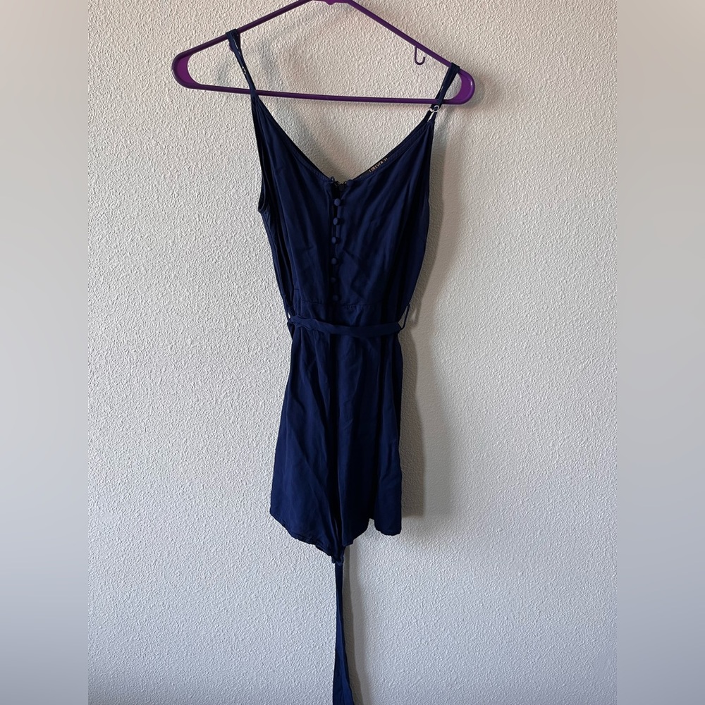 Brand: Forever 21 size:S color: navy